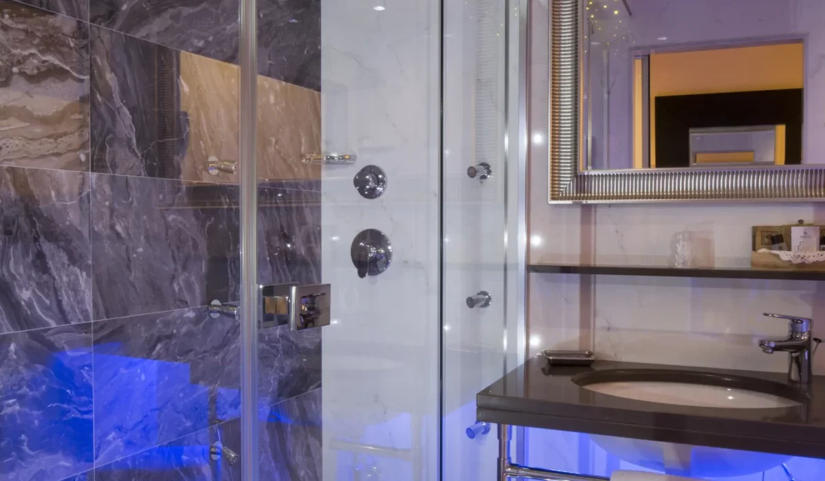 suite-junior24-hoteltorinodiano